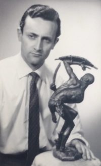 Aldo Falchi e guerriero Masai , 1961, Rosenthal (DE)